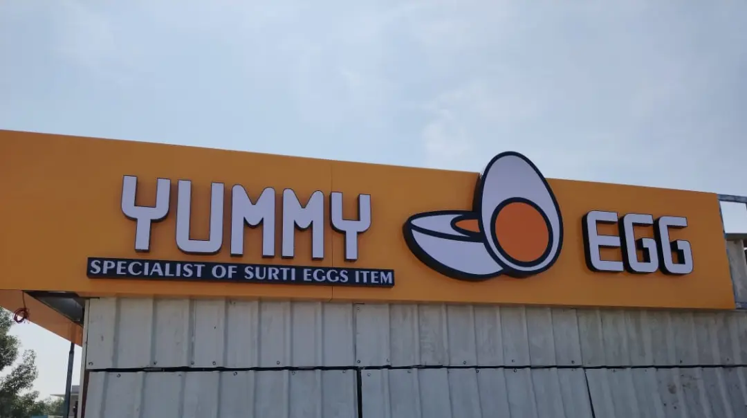 3d name ss design with 3d logo design fitting